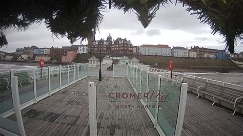 Cromer Pier Cams